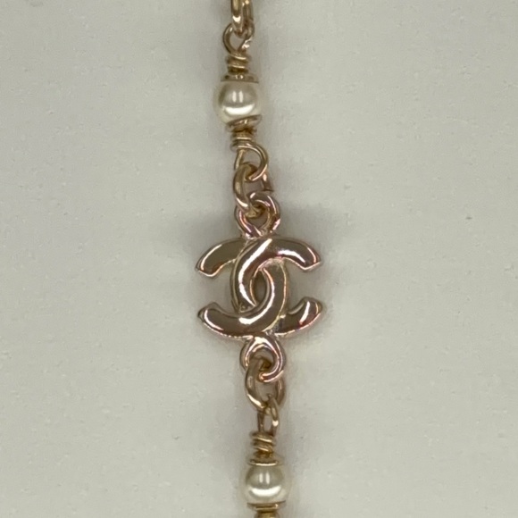 CHANEL Crystal Studded Deer Necklace w/ Pearled Chain w/Chanel Box, Insert & COA - Picture 5 of 11